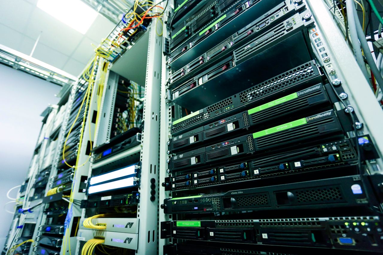 Quels sont les différents types de serveurs informatiques ?